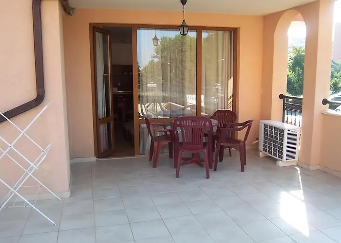 Efir Apartmanhotel Napospart