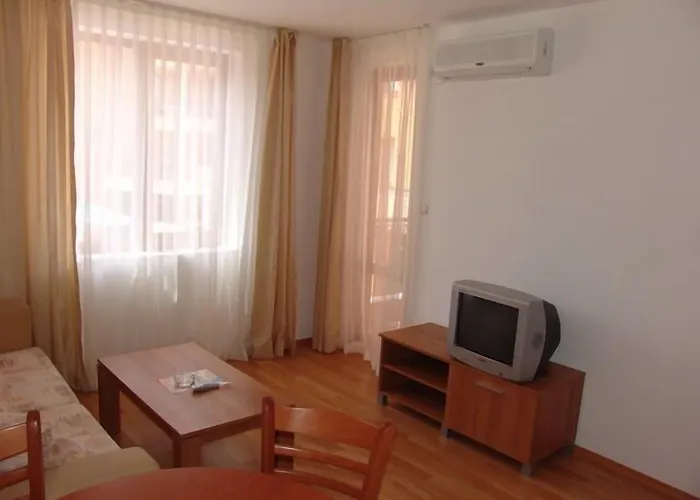 Efir Apartmanhotel Napospart