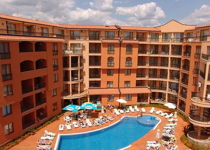 Apartmanhotel Efir *