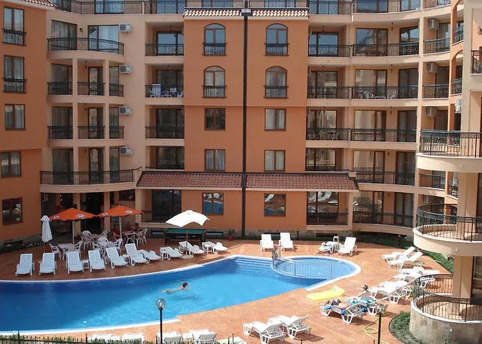 Apartmanhotel Efir Napospart