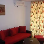 Hotel de apartamente Efir