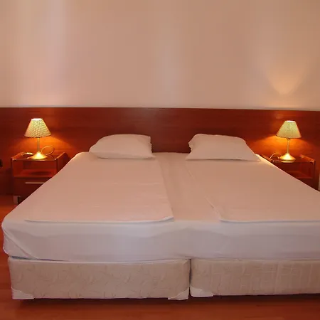 Efir Appart hôtel *