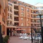 Apartmanhotel Efir *