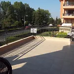 Efir * Napospart