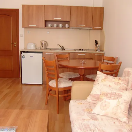 Hotel de apartamente Efir