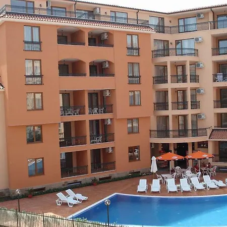 Aparthotel Efir