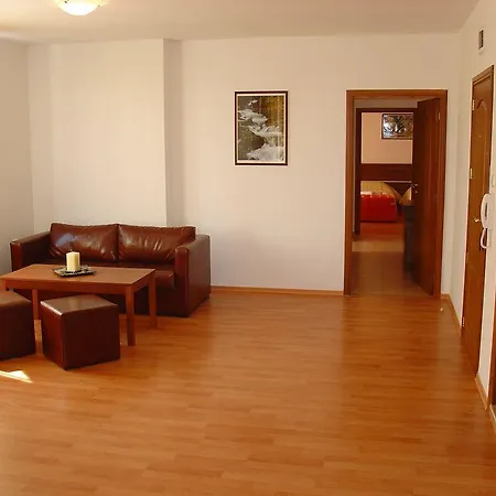 Aparthotel Efir