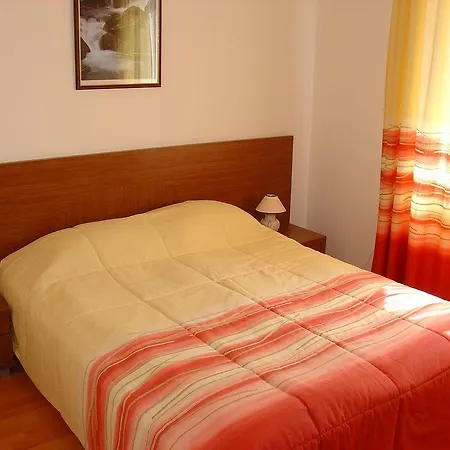 Hotel de apartamente Efir